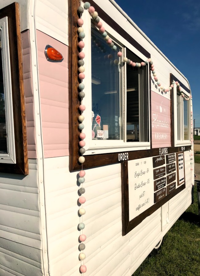 Vintage camper! Autumn inspiration, Fall farmhouse style decor, vintage wares, and handmade treasures mingle at Main Street Market (Urban Farmgirl) in Belvidere, Illinois - Hello Lovely Studio. #fleamarket #farmhousestyle #vintage #junkin