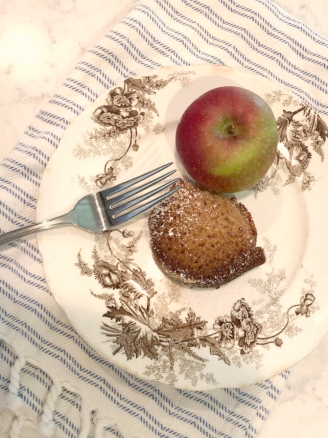 Recipe for easy homemade cinnamon cider donut cake from Hello Lovely Studio. #applecidercake #donutcake #applerecipe #applecake