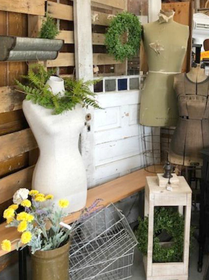 Whimsical dress forms. Rustic farmhouse decor, vintage flea market treasures, and LOVELY Fall and Autumn inspiration are flowing as I take you shopping with me for country goodness in the Northern Illinois and Southern Wisconsin. Hello Lovely Studio. #farmhousestyle #rusticdecor #countryhomes #fleamarket