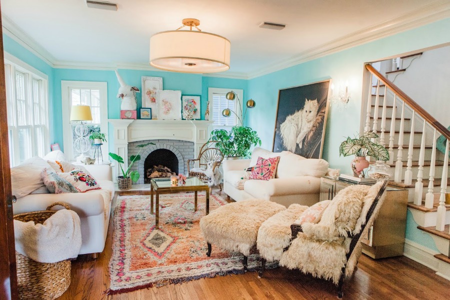 Fresh vintage chic living room. Be inspired by this photo gallery of vibrant colorful beachy boho interior design from artist Jenny Sweeney's Chicagoland home. Her art has been lifting spirits and opening hearts to wonder - see how it lives large in a charming suburban Tudor!