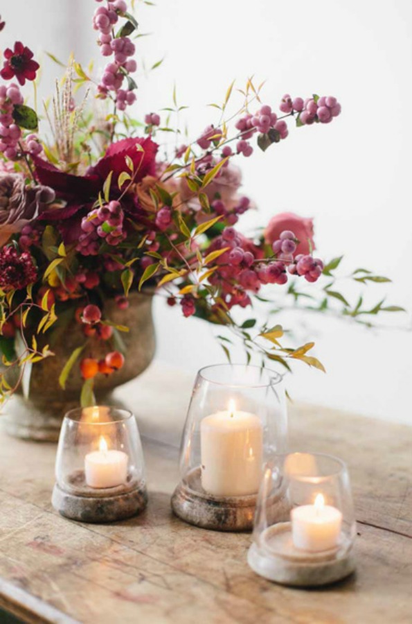 Gorgeous fall wedding floral arrangement by Sarah Winward - photo by Kate Osborne. #fallflorals #fallcenterpiece #fallpinks #freshflorals