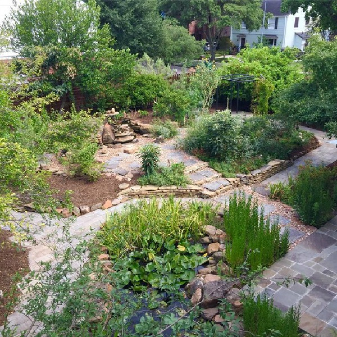 Zen garden at a magnificent Houston home with modern Belgian aesthetic - Southampton Homes. #belgianstyle #garden