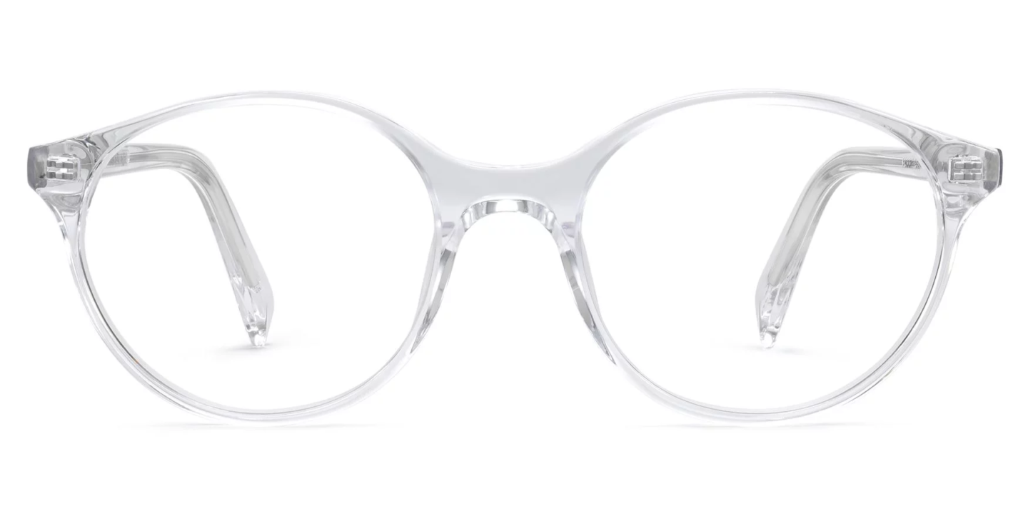 Warby Parker Farris style frames in crystal are a smart look when you're after a chic and timeless classic style. Come on over to read: Warby Parker Glasses Keep Me Seeing Clearly & Bring Vision to Less Fortunate.