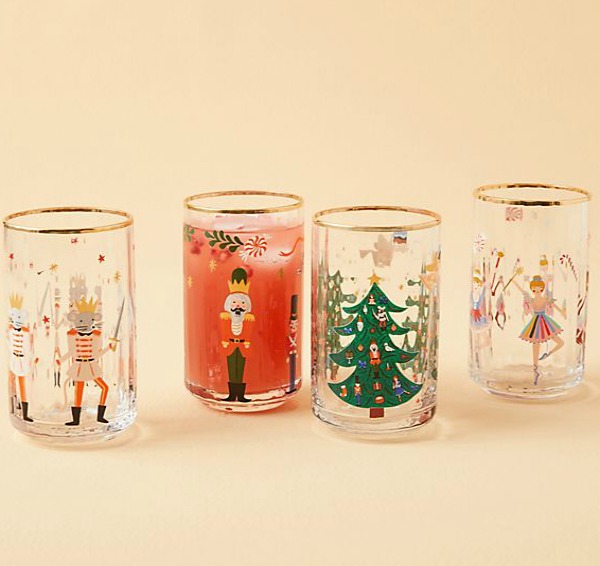 Nutcracker juice glasses will bring smiles to your holiday kitchen! #juiceglass #holidaydecor #nutcracker