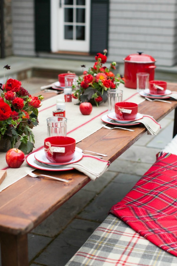 Outdoor casual fall party with grilled cheese, cocktails, and plaid! So cozy! Style me Pretty Living and Abby Lawson. #falldining #plaid #entertaining #falltable