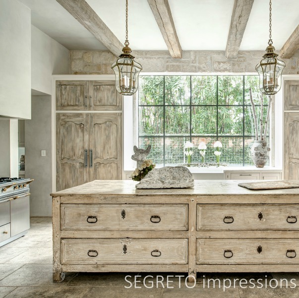 From SEGRETO impressions (2019) by Leslie Sinclair. A quiet-toned newly constructed kitchen incorporating antiques from France. #frenchkitchen #frenchcountry #frenchantiques #bespokekitchen