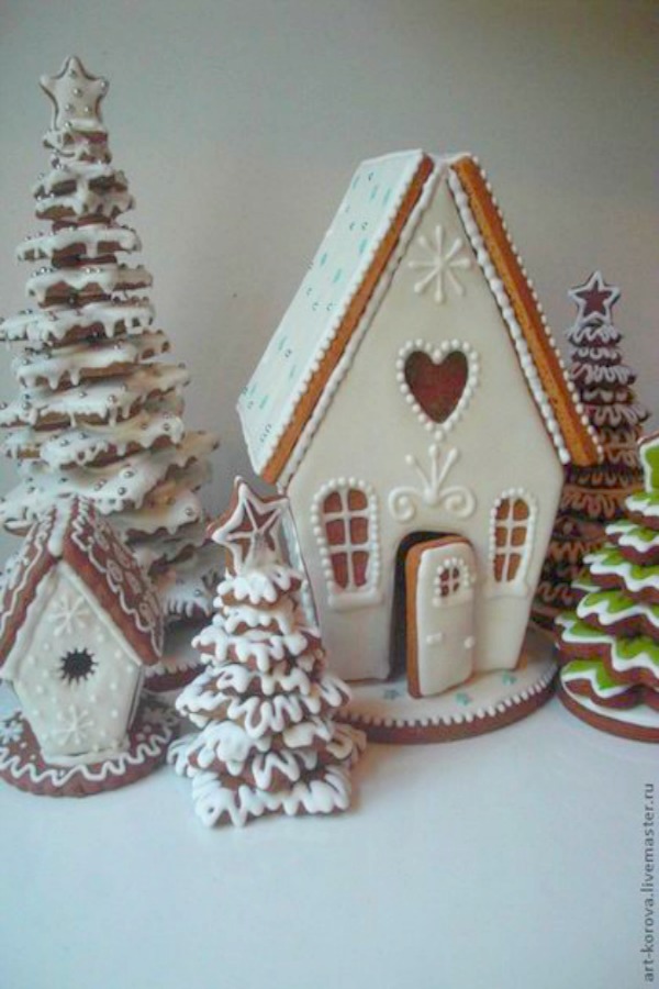 Magnificent white gingerbread house cottage with trees and snow - Art-korova. Heartful Messages, Inspiring Peace Quotes & Christmas Glimpses. #gingerbreadhouse #whitechristmas #diy #baking