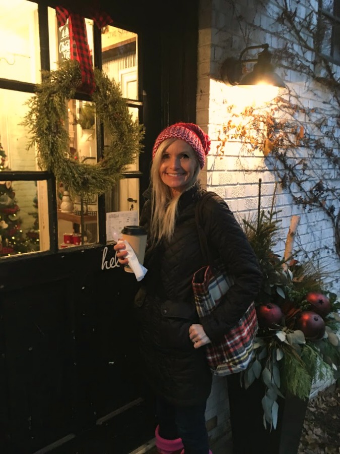 Hello Lovely Studio at Urban Farmgirl - November 2019.
