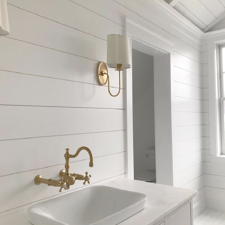 Simply White (Benjamin Moore) white painted shiplap in a beautiful bath - Gendron Painting. #benjaminmooresimplywhite #simplywhite #whitepaintcolors