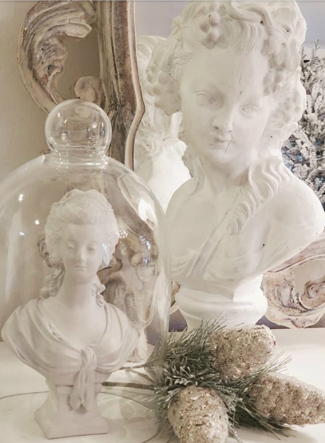 White French country Christmas decor - The French Nest Interior Design Co.