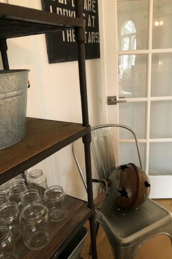 Neutral Thanksgiving 2019 - Hello Lovely Studio.