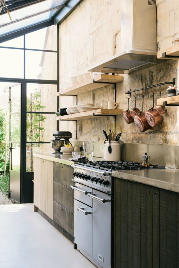 Award winning rustic English country kitchen design by deVOL with Sebastian Cox cabinets handmade in Leicestershire from English beech. #deVOL #kitchendesign #englishcountry #rustickitchen #bespokekitchen