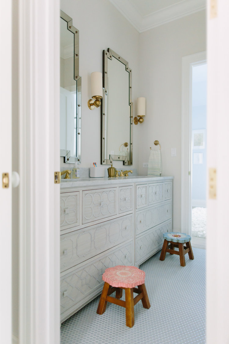 Serene and lovely double vanity in a beautiful bath by Kate Marker in Barrington, IL. Come enjoy encouraging love quotes and timeless decor inspiration! #bathroomdesign #serenedecor #bathroomvanity