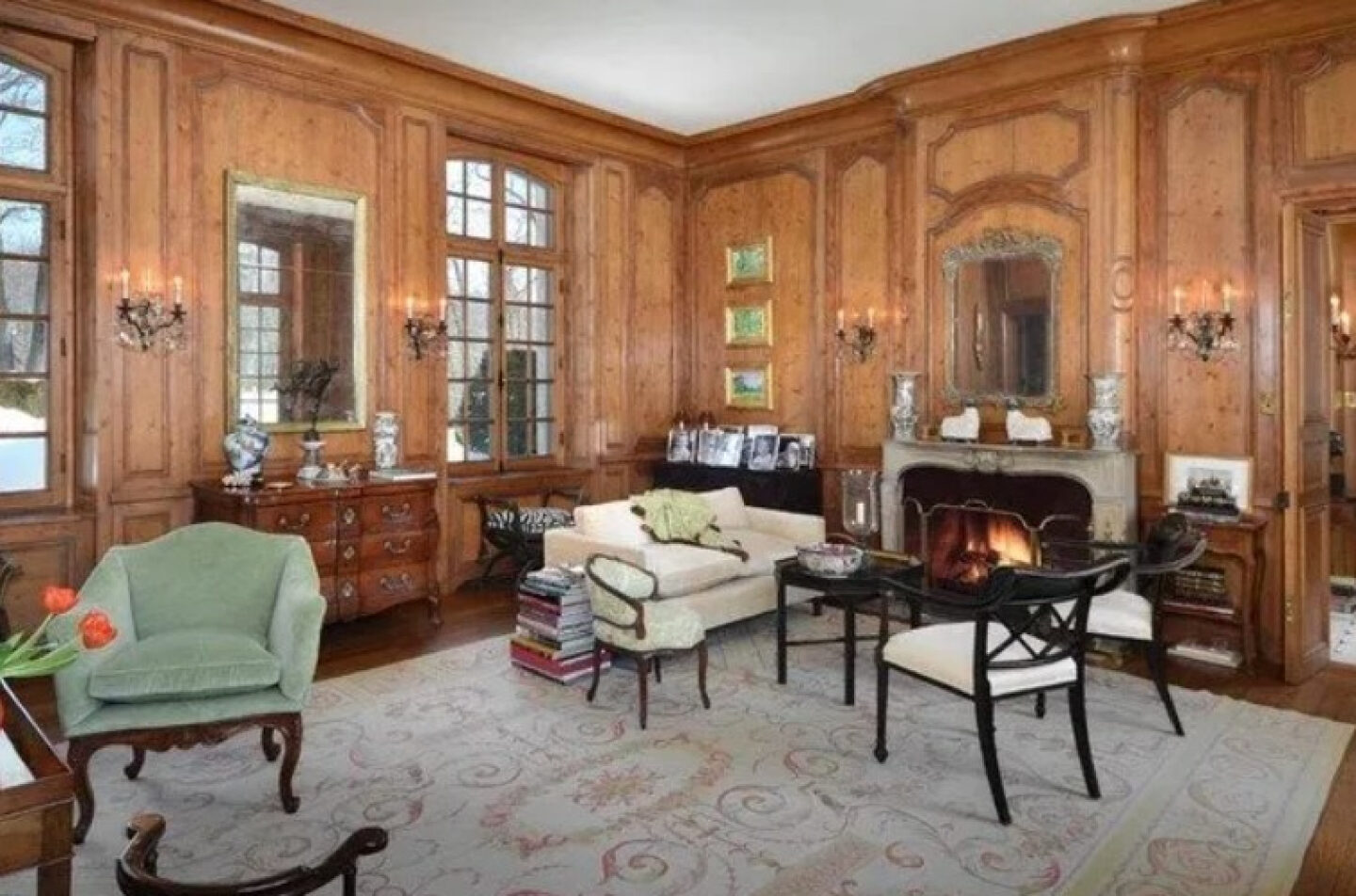 David Adler La Lanterne Mansion is a 1922 historic home in Lake Bluff with French inspired architecture and interiors.