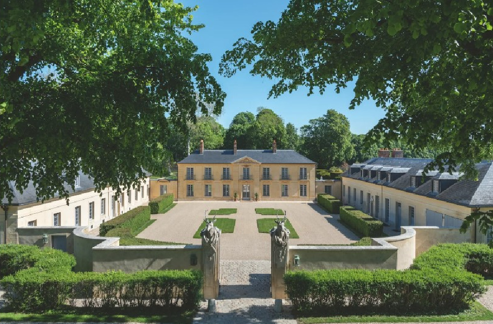 La Lanterne is a presidential residence at Versailles in France. Photo: Amboise Tézenas.