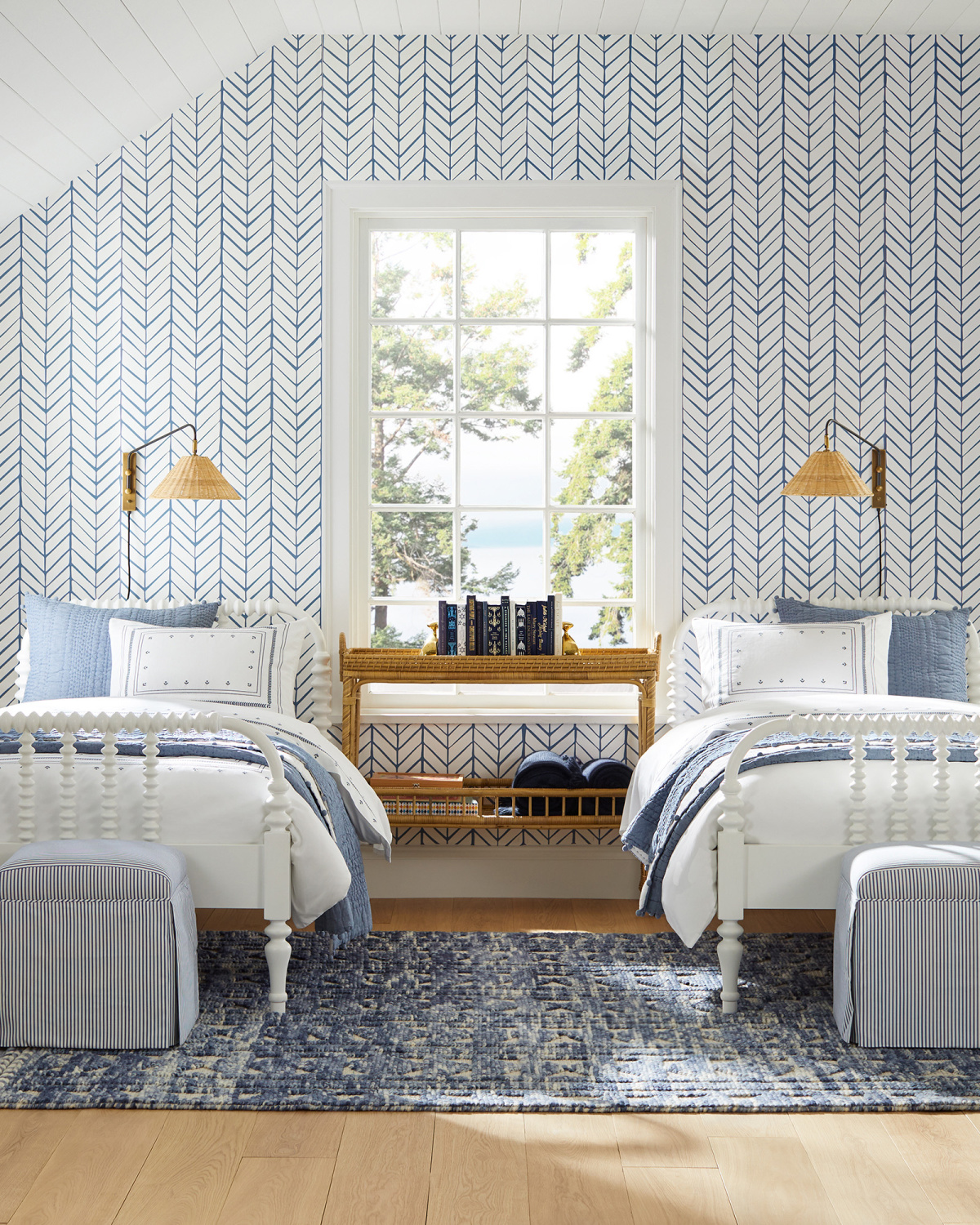 Blue And White Coastal Wallpaper - Shardiff World