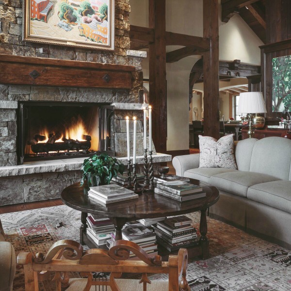 Handsome, rugged, and rustic yet sophisticated and luxurious, this Tom Stringer designed interior oozes comfort. #interiordesign #mountainlodge #luxuryhome #rusticluxe