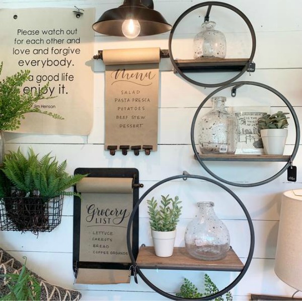 Rustic and whimsical farmhouse decor from Urban Farmhouse in Rockford. #urbanfarmgirl #farmhousedecor #homedecor