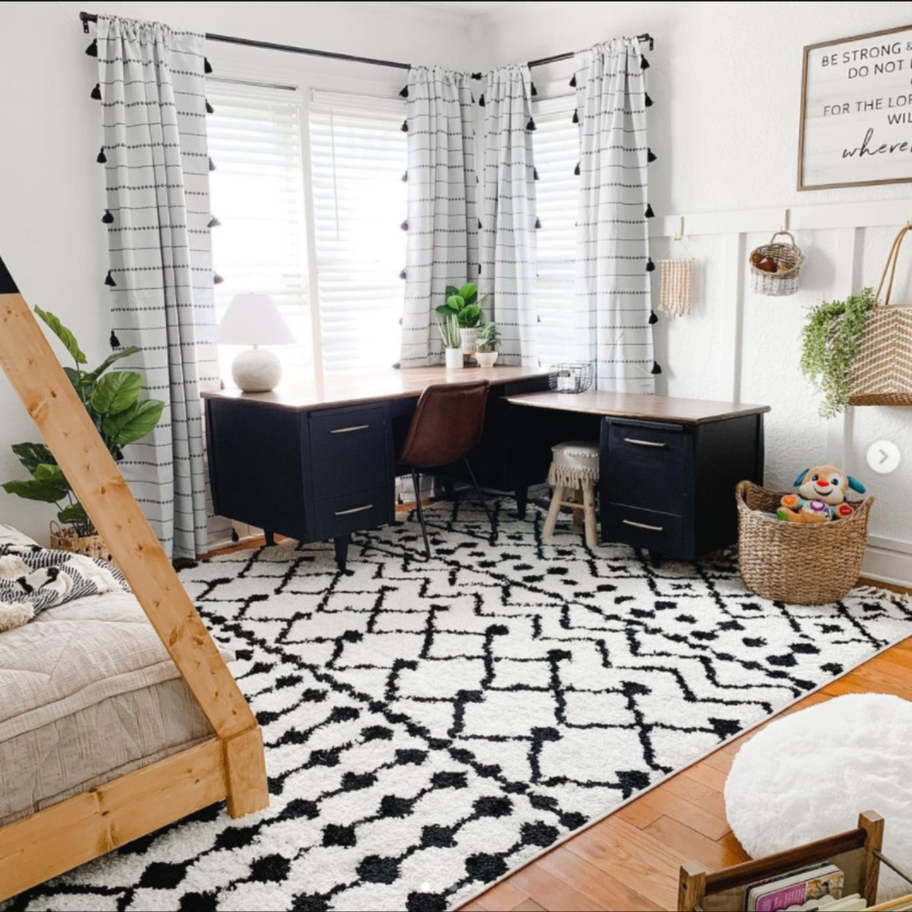 Black and white bedroom with teepee bed - Ashley Bradley Art. #blackandwhite #bedroomdecor