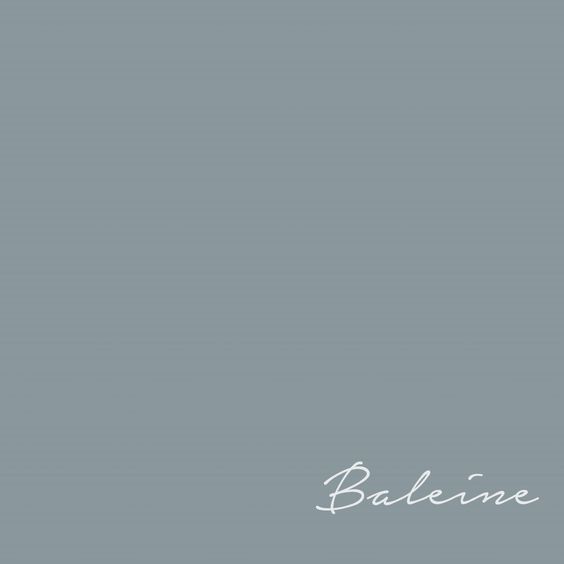 Beautiful blue grey French paint color Flamant Bailene - from France. #paintcolors #flamant #bailene