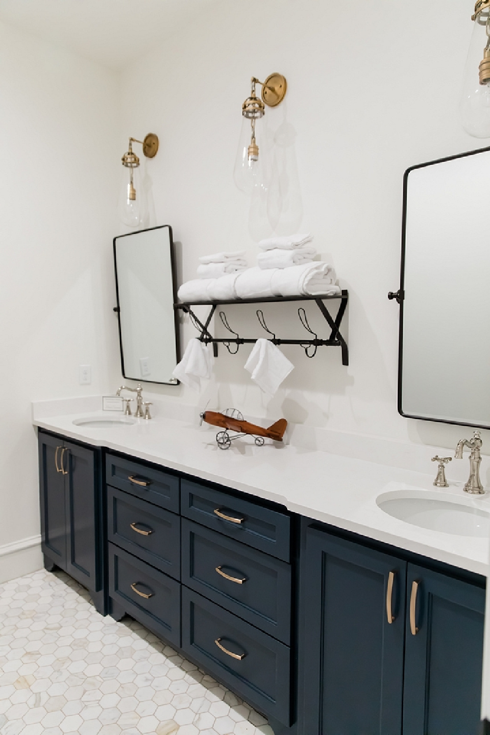 Benjamin Moore Hale Navy dark blue double bath vanity in a new build in Texas - Brit Jones.