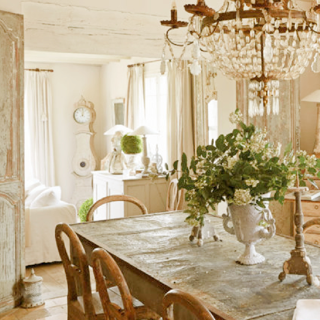 Rustic elegant French country home near Paris belonging to Sophie Lambert, antique lover and shop owner of Autemps des Cerises. #countryfrenchhome #frenchnordic #scandinavianantiques