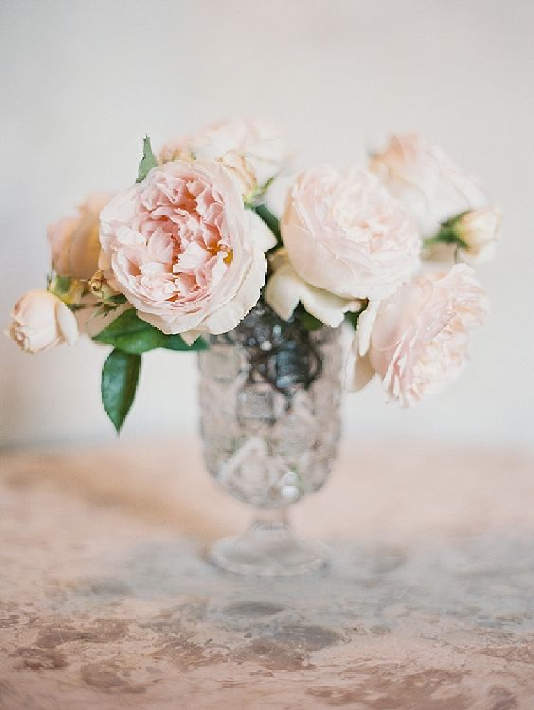 Pink garden roses in crystal vase. #frenchcountry #roses #floralarrangement #romanticdecor