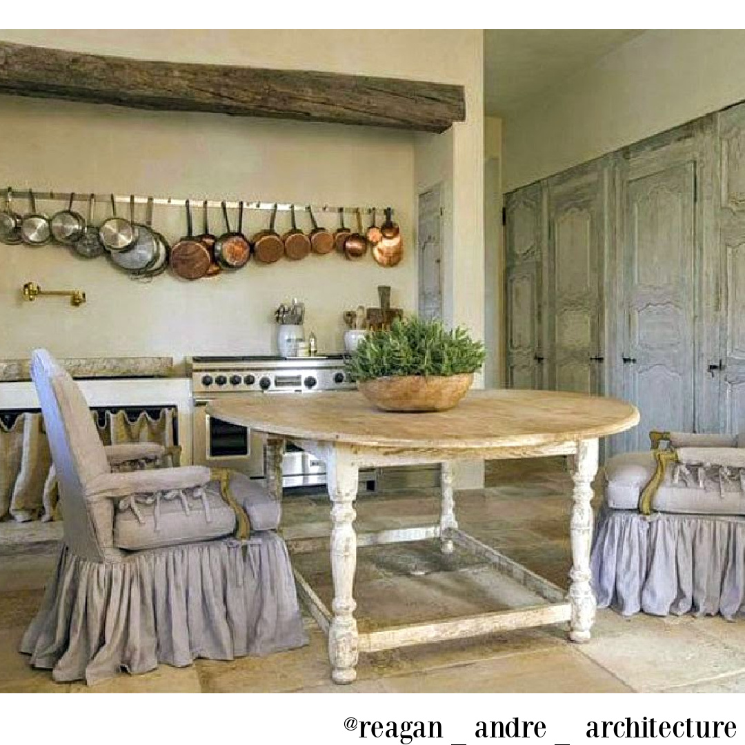 Rustic elegant French farmhouse kitchen by Pamela Pierce with copper pots and antiques - @reagan_andre_architecture. #frenchfarmhouse #frenchkitchen #pamelapierce