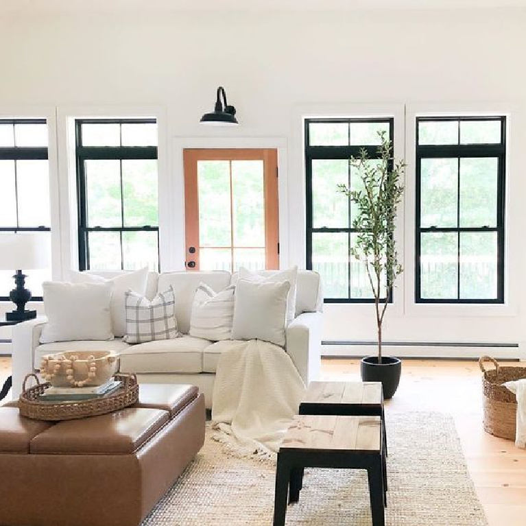 Pure White from Sherwin Williams on walls in beautiful modern farmhouse great room - Theverestplace. #whitepaint #sherwinwilliamspurewhite #paintcolors #bestwhites