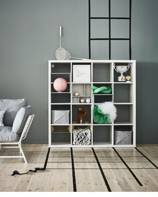 Kallax shelf storage from Ikea in a living room. #kallaxhacks