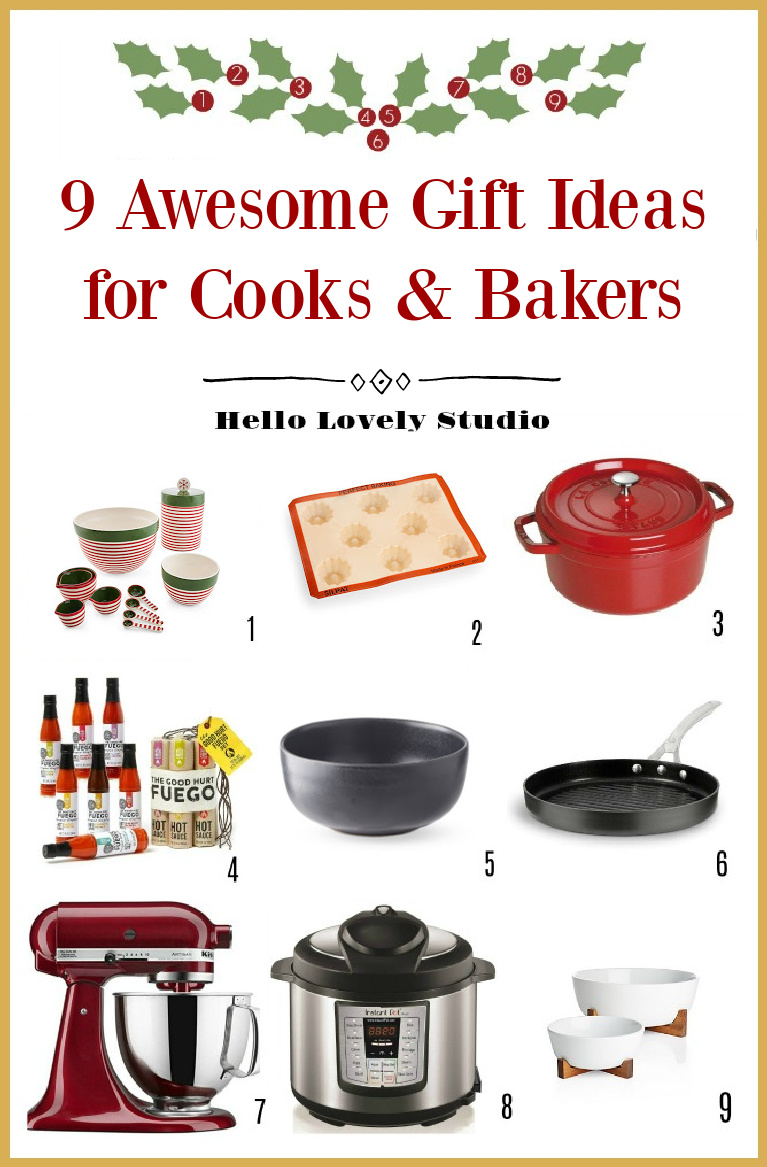 9 idées de cadeaux impressionnantes pour les cuisiniers et les boulangers sur Hello Lovely Studio. #giftideas #giftguide #holidaygifts #kitchengifts #giftsforcook #giftsforbakers #chritmasgifts