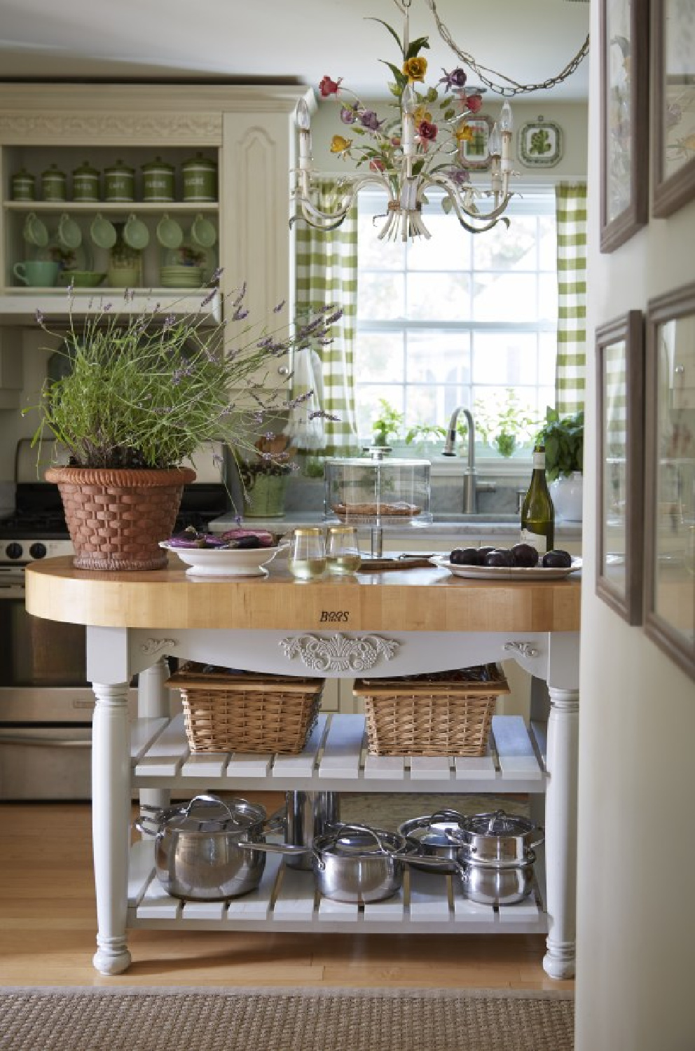 French country kitchen of Amy of Maison Decor featured in Nora Murphy's book. Nora Murphy Country Style to Inspire! #frenchcountrykitchen #maisondecor #greenkitchen #frenchkitchen #frenchcottage #cottagekitchen #countrystyle #vintagestyle
