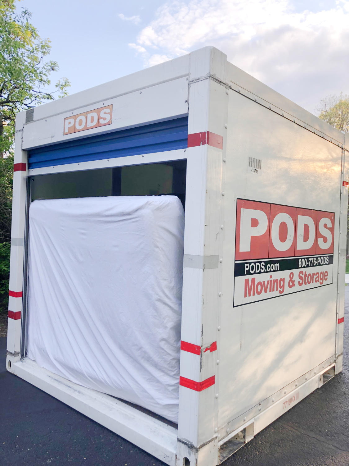 PODS container move from CO - learn tips to simplify moving on Hello Lovely. #pods #relocation #movingtips #movinghacks #movingcontainers