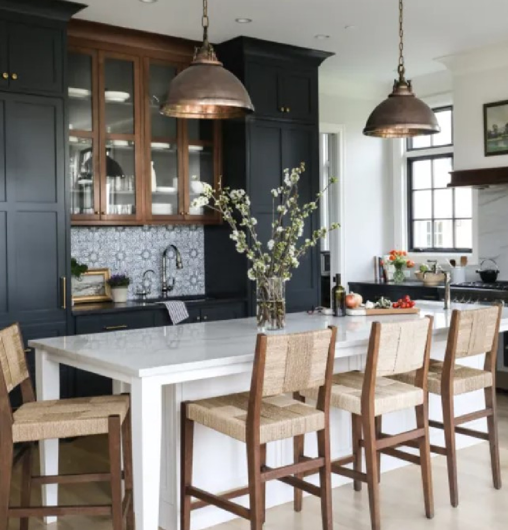 Luxurious classic kitchen design by Park & Oak with two tone painted cabinetry and rustic elegance. #traditionalkitchen #classickitchendesign