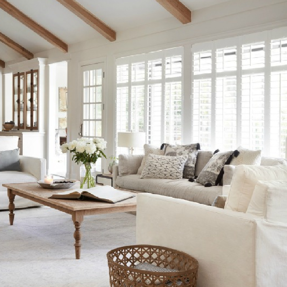 French country living room on Fixer Upper in Episode 11 of Season 5 - The Club House. #Joanna Gaines #fixerupper #interiordesign #getthelook