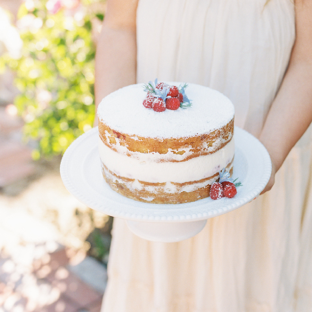 Naked cake with simple strawberries on top - Inspired by This. #nakedcakes #redandwhite