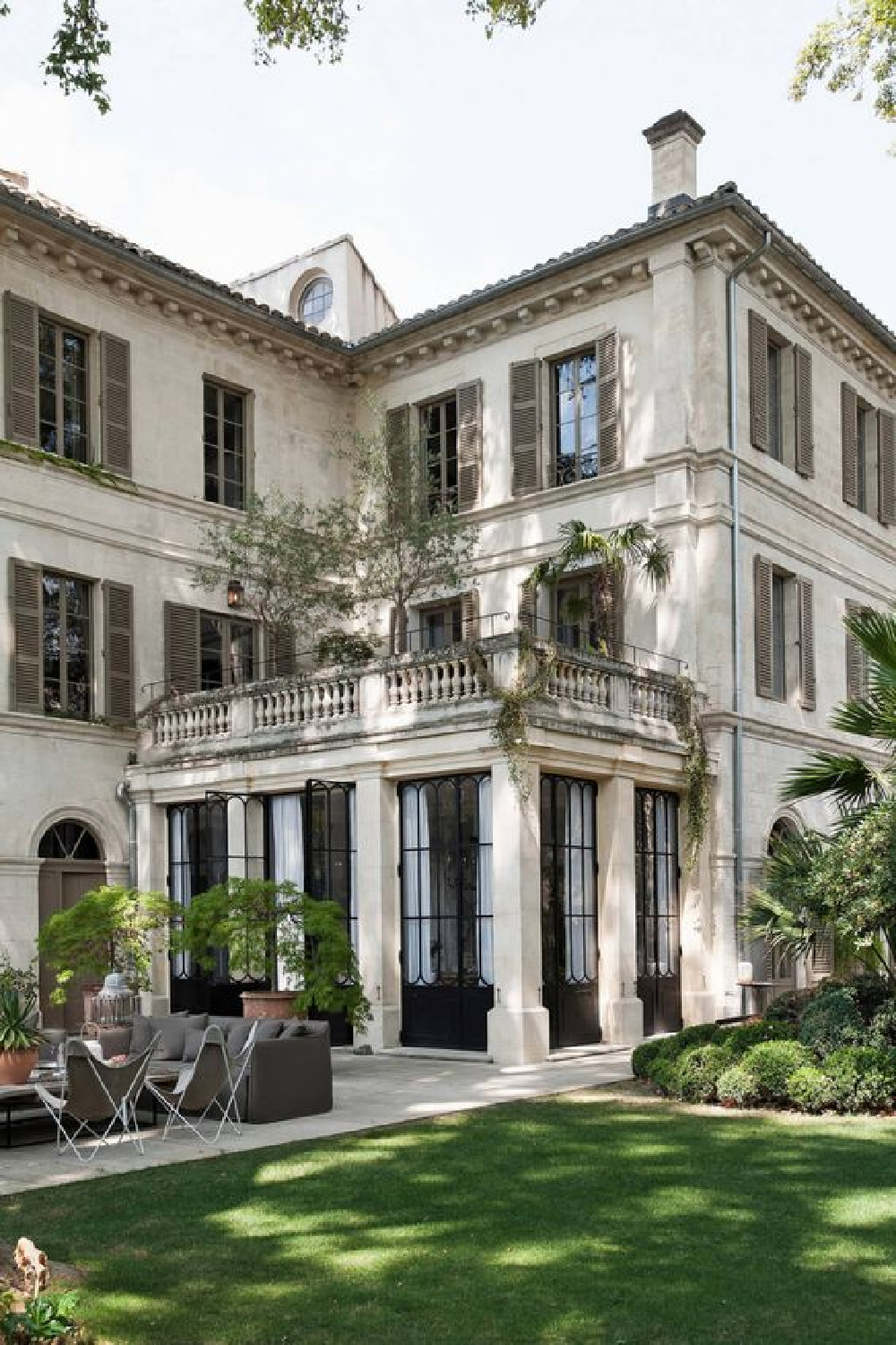 Provence chateau exterior of a magnificent vacation rental in Avignon - Haven In. #frenchchateau #provencearchitecture #frenchcountry #southoffrance