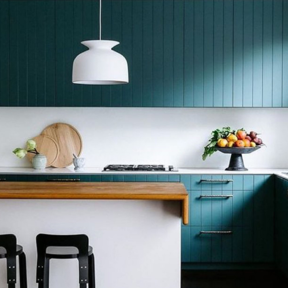 Tarrytown Green paint color on cabinets in a minimal simple kitchen with v groove cabinets - Bibby and Brady. #tarrytowngreen #bmtarrytowngreen #greenkitchens