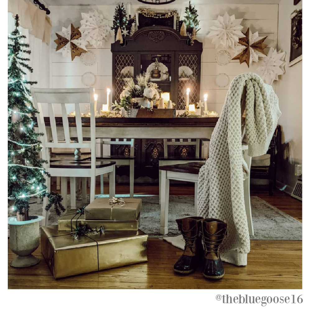 Charming white Christmas decor in a dining room by The Blue Goose 16. #christmasdecor #farmhousechristmas