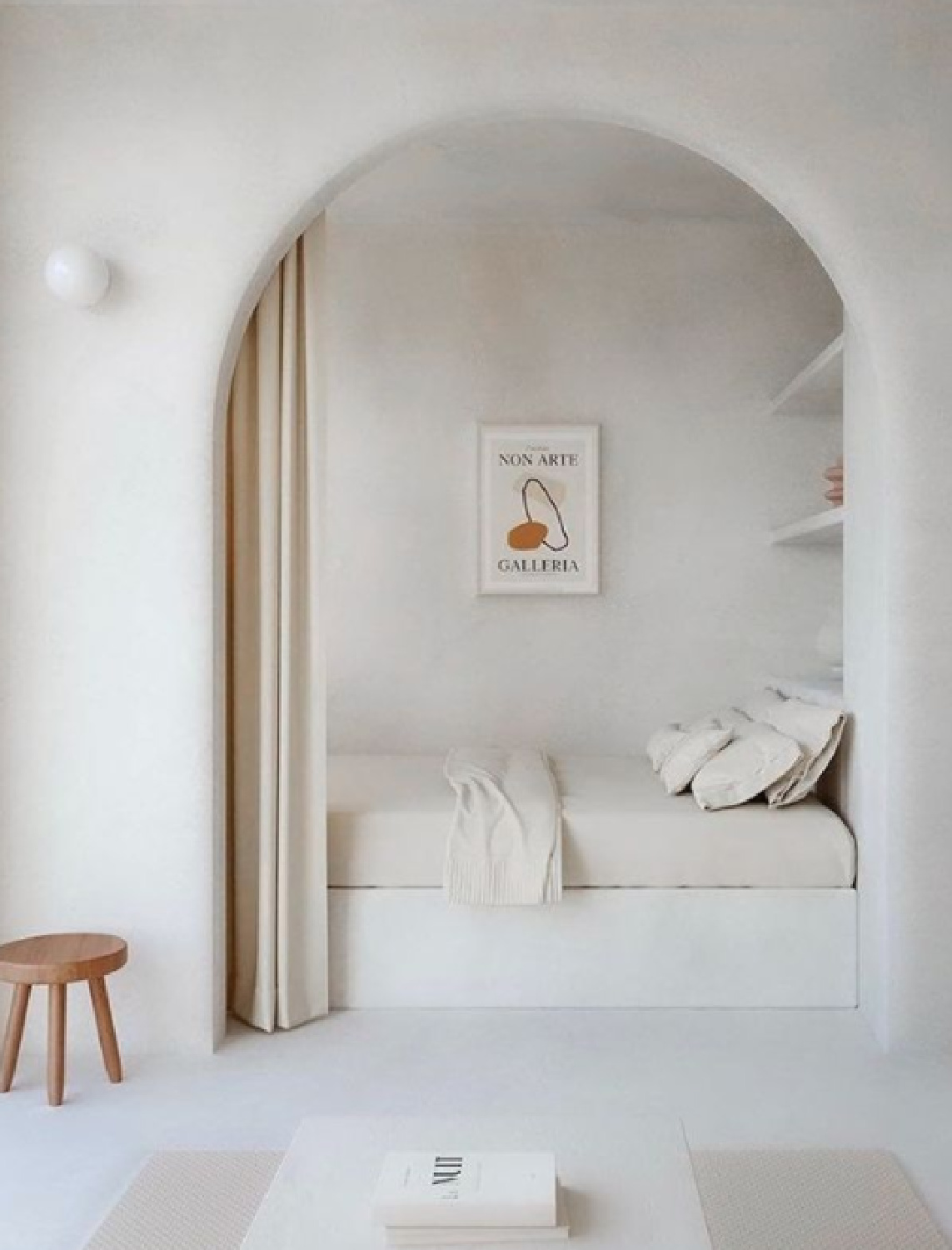 Beautiful serene bedroom with arched nook and creamy plaster - @oursroux.