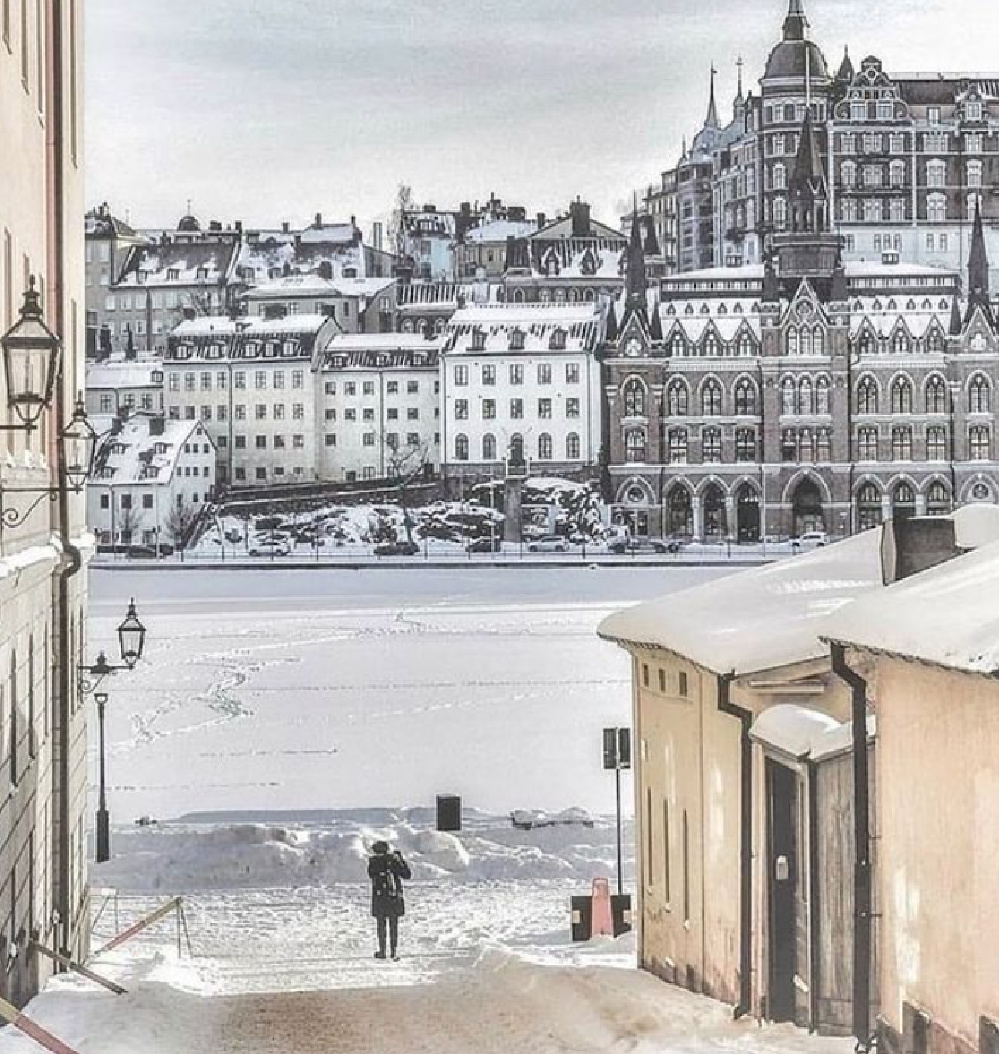Beautiful Stockholm cityscape in winter by @maloucentaur.