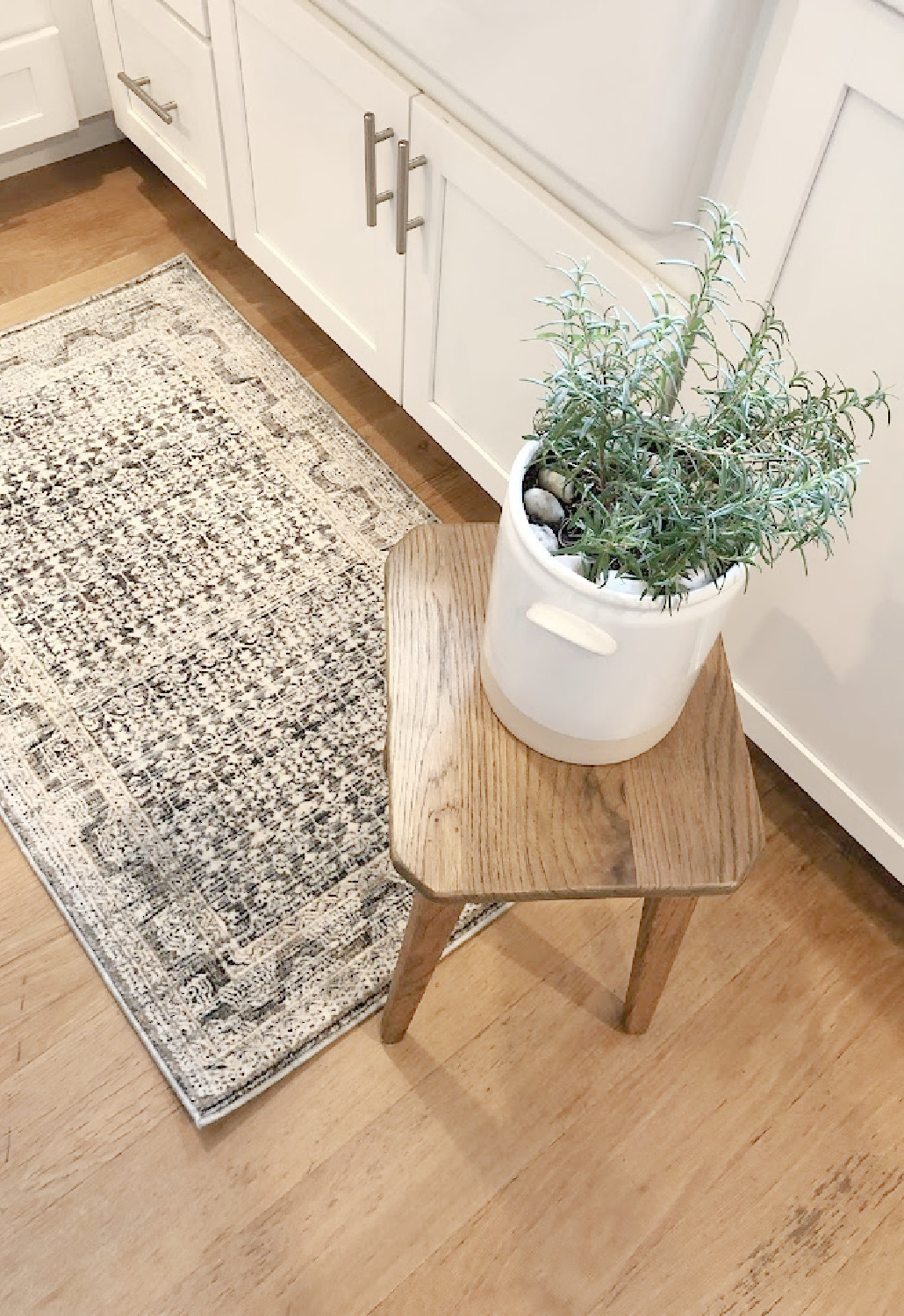 Amber Lewis x Loloi Zuma Zum Ocean Area Rug at my kitchen's farm sink - Hello Lovely Studio.