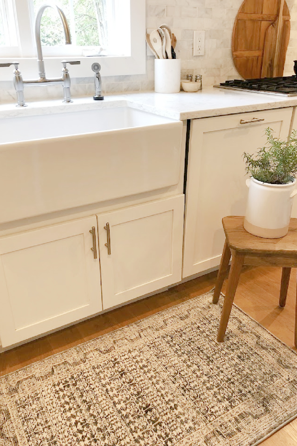 Amber Lewis x Loloi Zuma Zum Ocean Area Rug at my kitchen's farm sink - Hello Lovely Studio.