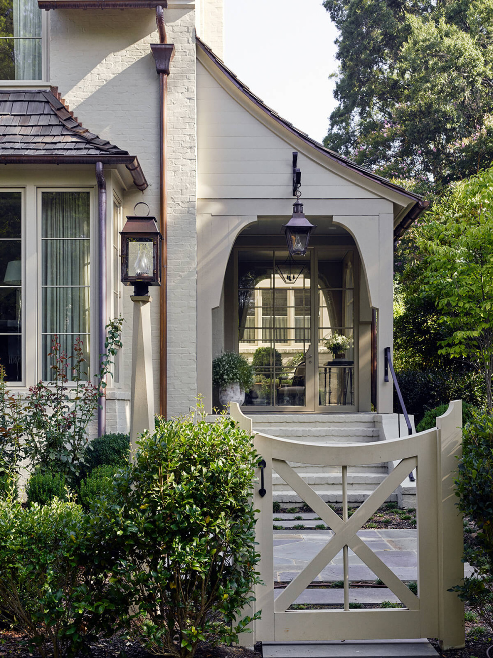 Breathtaking home exterior from Pursley Dixon Architecture. #timelessdesign exteriorarchitecture