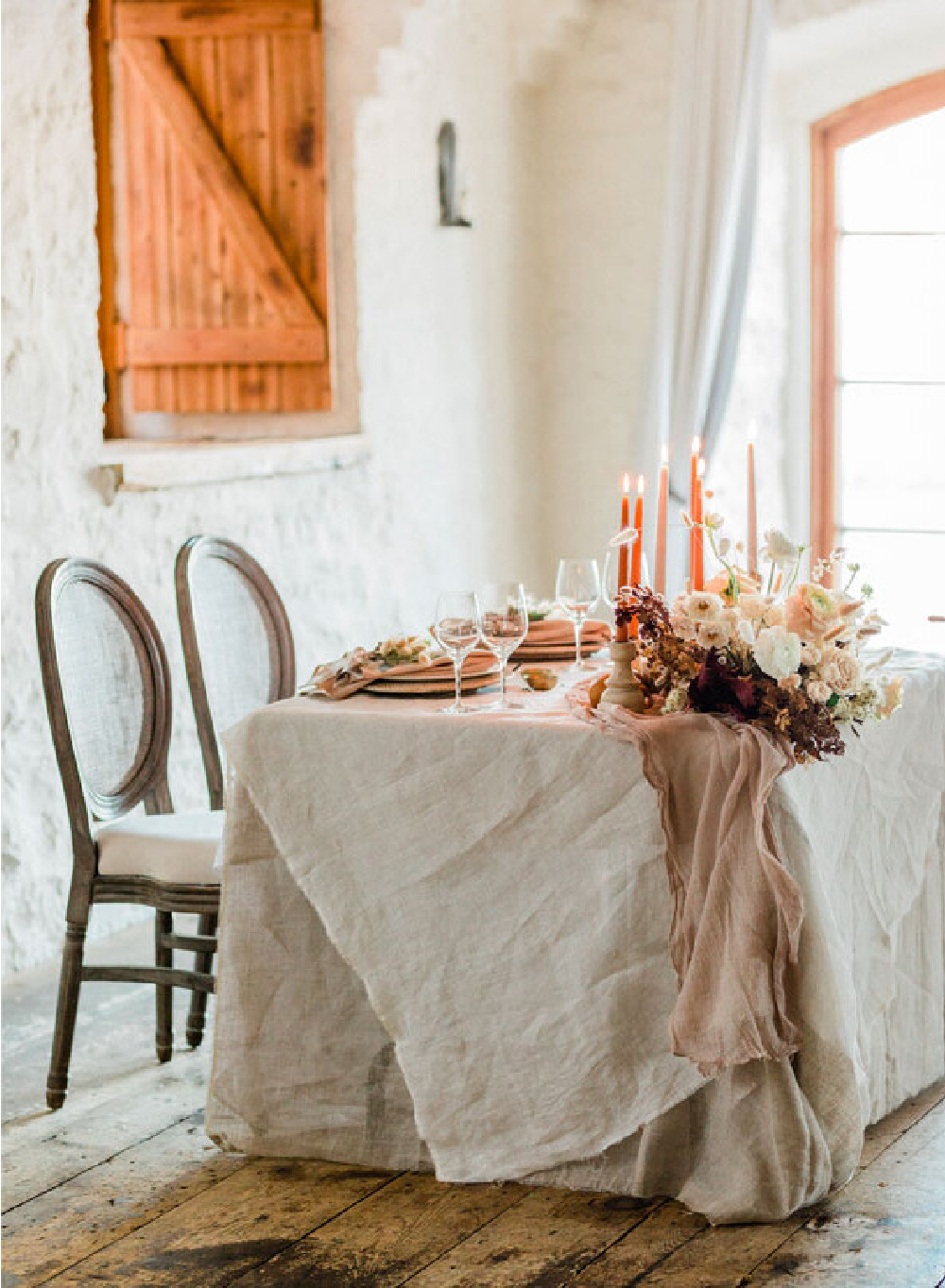 Private rustic wedding table for bridge and groom - from THE ART OF THE WEDDING - Relais & Chateaux. #weddingdesign #frenchcountryweddings