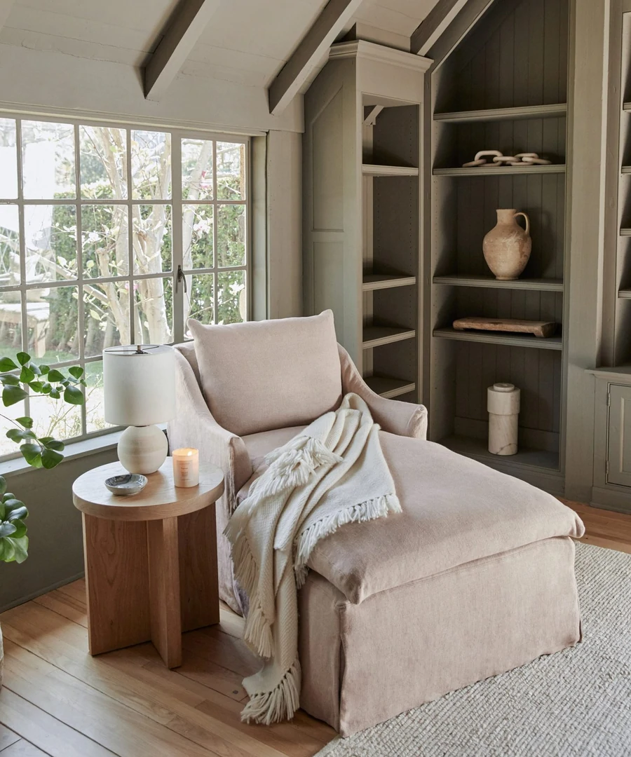 Jenni Kayne Miramar chaise in a lovely organic, natural, Pacific room. #minimalluxe #modernrustic #chaise