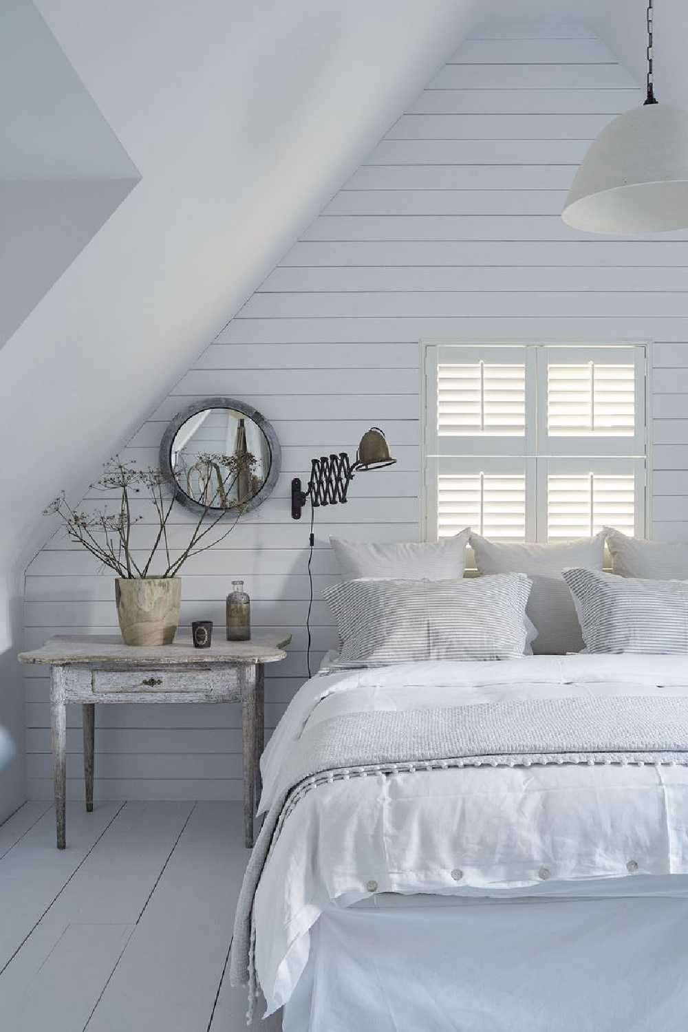 White rustic English country cottage bedroom by Anton & K.