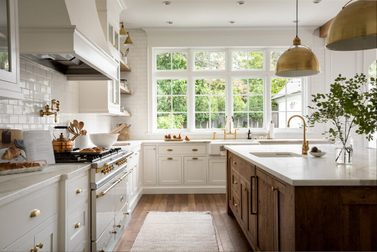 White kitchen in beautiful French country home with interior design by Jenny Martin Design. #frenchcountryhome #interiordesign