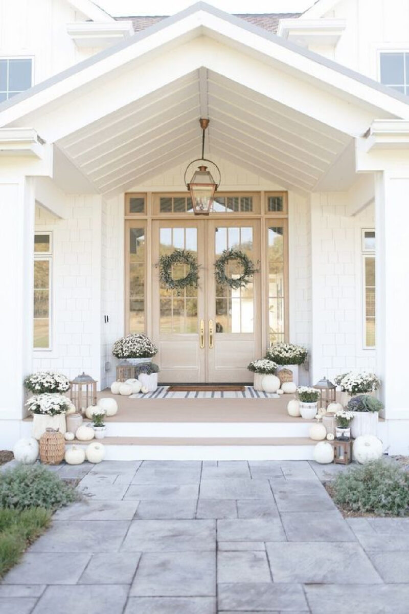 Which is the Best Exterior White Paint for Home? Hello Lovely