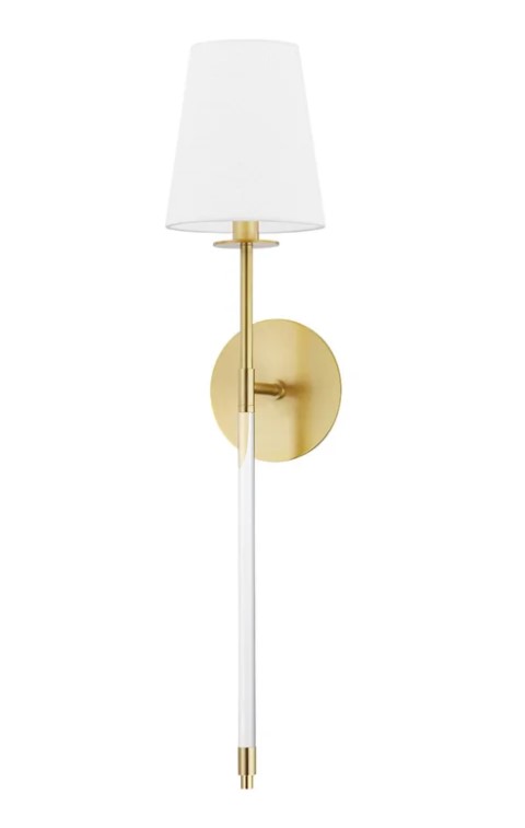 Aged brass wall sconce for a Modern French look. #lightfixtures #sconces